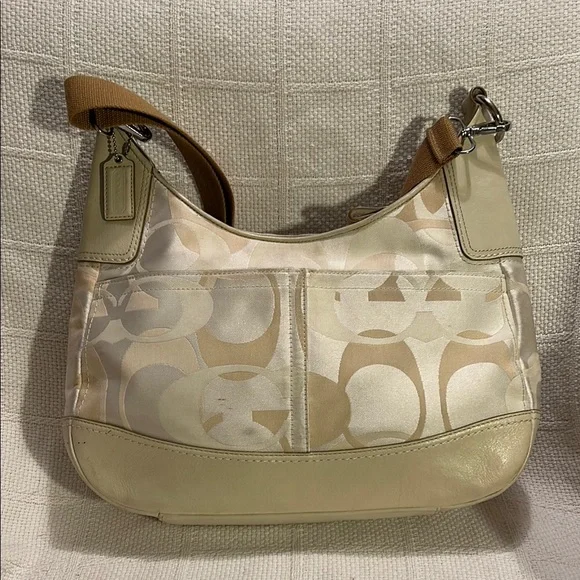 COACH F13336 Hampton Hobo Bag (2008)